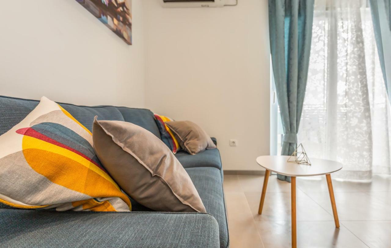 Luxury Apartments Nikolina Sea&City View Макарска Екстериор снимка